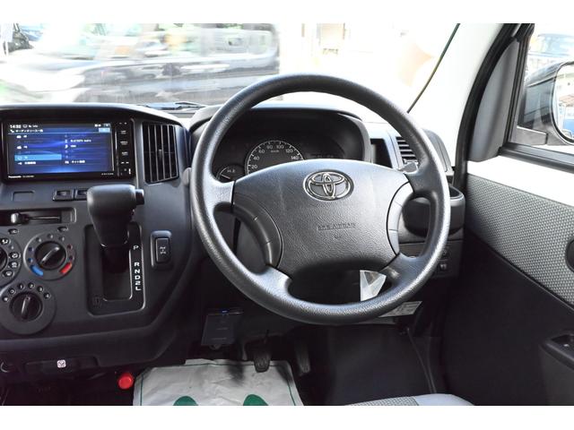 タウンエースバン GL VanDweller Zelioキャンピング車 冷蔵庫 電子レンジ シンク DC12Vクーラー 外部電源 LED照明  カーテン FASPシート 前後ドラレコ サブバッテリー 天井・床・側面断熱施工(2枚目)