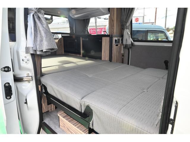 タウンエースバン GL VanDweller Zelioキャンピング車 冷蔵庫 電子レンジ シンク DC12Vクーラー 外部電源 LED照明  カーテン FASPシート 前後ドラレコ サブバッテリー 天井・床・側面断熱施工(3枚目)