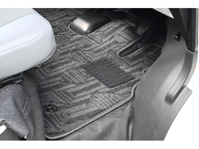 タウンエースバン GL VanDweller Zelioキャンピング車 冷蔵庫 電子レンジ シンク DC12Vクーラー 外部電源 LED照明  カーテン FASPシート 前後ドラレコ サブバッテリー 天井・床・側面断熱施工(35枚目)