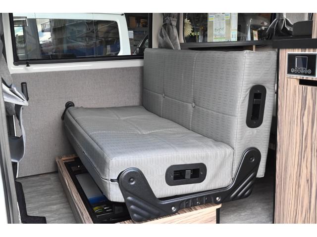 タウンエースバン GL VanDweller Zelioキャンピング車 冷蔵庫 電子レンジ シンク DC12Vクーラー 外部電源 LED照明  カーテン FASPシート 前後ドラレコ サブバッテリー 天井・床・側面断熱施工(39枚目)