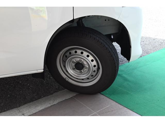 タウンエースバン GL VanDweller Zelioキャンピング車 冷蔵庫 電子レンジ シンク DC12Vクーラー 外部電源 LED照明  カーテン FASPシート 前後ドラレコ サブバッテリー 天井・床・側面断熱施工(43枚目)