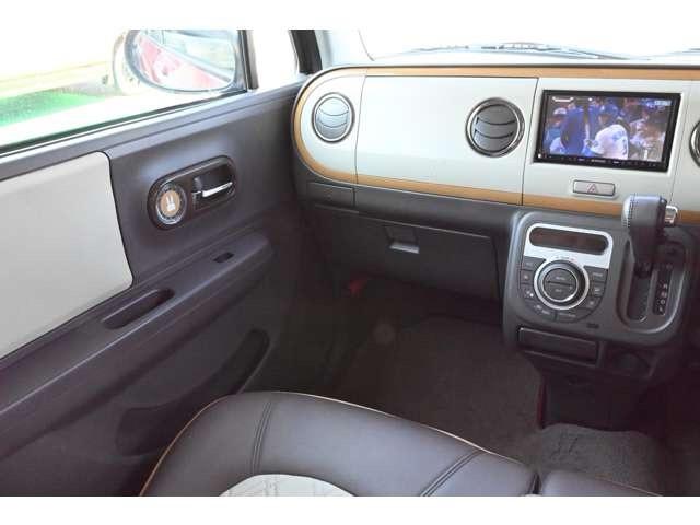 アルトラパンショコラ Ｘ　禁煙車　ＴＶ　メモリーナビ　プッシュスタート　スマートキー　ＨＩＤヘッドランプ　オートエアコン　専用合皮シート　１４ｉｎアルミ　ルーフキャリア　ＥＴＣ　ＤＶＤ再生（40枚目）