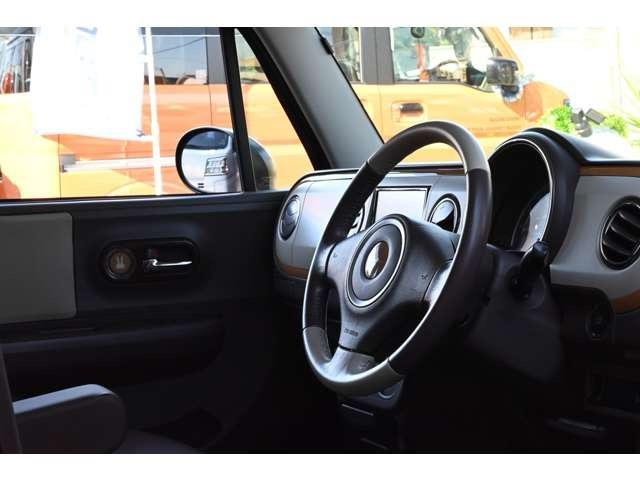 アルトラパンショコラ Ｘ　禁煙車　ＴＶ　メモリーナビ　プッシュスタート　スマートキー　ＨＩＤヘッドランプ　オートエアコン　専用合皮シート　１４ｉｎアルミ　ルーフキャリア　ＥＴＣ　ＤＶＤ再生（42枚目）