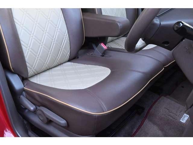 アルトラパンショコラ Ｘ　禁煙車　ＴＶ　メモリーナビ　プッシュスタート　スマートキー　ＨＩＤヘッドランプ　オートエアコン　専用合皮シート　１４ｉｎアルミ　ルーフキャリア　ＥＴＣ　ＤＶＤ再生（45枚目）