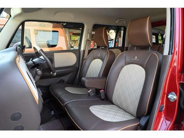 アルトラパンショコラ Ｘ　禁煙車　ＴＶ　メモリーナビ　プッシュスタート　スマートキー　ＨＩＤヘッドランプ　オートエアコン　専用合皮シート　１４ｉｎアルミ　ルーフキャリア　ＥＴＣ　ＤＶＤ再生（48枚目）