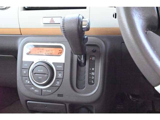 アルトラパンショコラ Ｘ　禁煙車　ＴＶ　メモリーナビ　プッシュスタート　スマートキー　ＨＩＤヘッドランプ　オートエアコン　専用合皮シート　１４ｉｎアルミ　ルーフキャリア　ＥＴＣ　ＤＶＤ再生（73枚目）