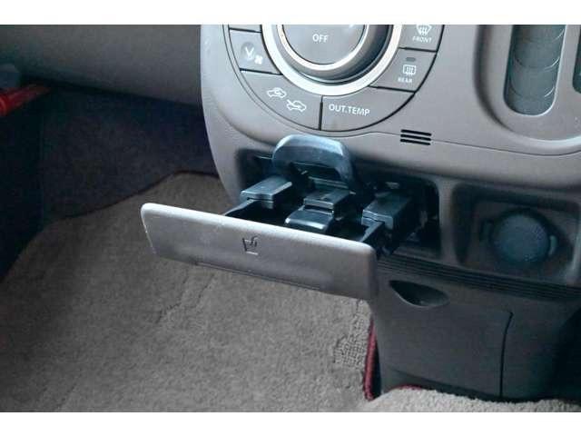 アルトラパンショコラ Ｘ　禁煙車　ＴＶ　メモリーナビ　プッシュスタート　スマートキー　ＨＩＤヘッドランプ　オートエアコン　専用合皮シート　１４ｉｎアルミ　ルーフキャリア　ＥＴＣ　ＤＶＤ再生（75枚目）