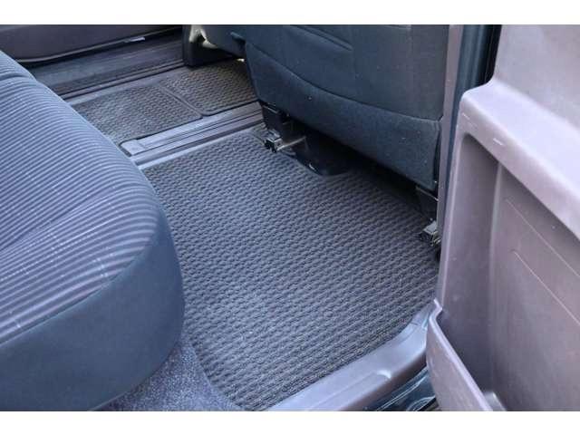 �y�t���A�}�b�g�z�t���A�}�b�g���L���C�ȏ�ԂƂȂ��Ă���܂��􂲔[�ԑO�ɂ��O��I�ɐ��E�|�������ゲ�[�Ԃ����Ē����܂���