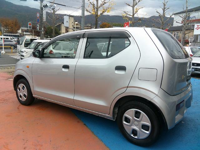 アルト Ｆ　５速マニュアル（9枚目）