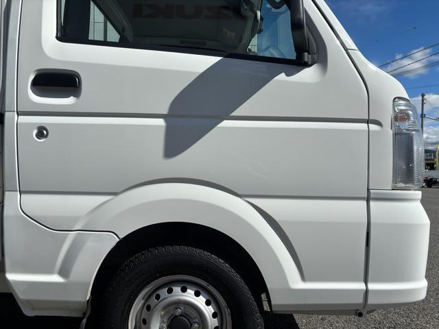 ＮＴ１００クリッパートラック ＤＸ　パートタイム４ＷＤ・３ＡＴ・エアコン・パワステ・純正ＦＭ／ＡＭオーディオ・Ｗエアバック・ＡＢＳ・三方開・荷台マット・スペアタイヤ・ヘッドライトレベライザー・フロアゴムマット・ドアバイザー・スペアキー（47枚目）