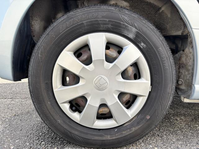 Ｎ－ＢＯＸ Ｇ・Ｌパッケージ　社外ナビ・ＣＤ・ＤＶＤ・ＵＳＢ・ＴＶ・ＦＭ／ＡＭラジオ・バックカメラ・ＥＴＣ・両側スライド片側電動ドア・オートエアコン・電動格納ドアミラー・ＥＳＣ・ＡＢＳ・純正フロアマット・プッシュスタート・ＣＶＴ（43枚目）