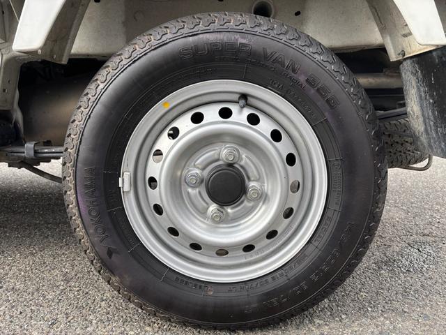 �c�Ǝ��Ԃ͒��P�O�F�O�O�`��P�W�F�O�O�܂Ł�