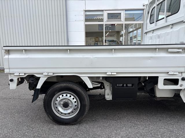 ���w����̃����e�i���X�����C�����������B�����H��𕹐݂��Ă���܂��B���w����̃����e�i���X�����C�����������B�����H��𕹐݂��Ă���܂��B