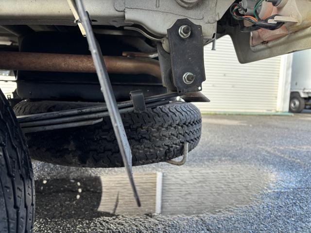 ���T���j���^���E��O�Ηj���͒�x���𒸂��Ă��܂��B���s�ւ����|�����܂����A�������̒��X�������肢�v���܂��B���⍇���́A���c�Ɠ��ɕԓ������Ē����܂��B���ʓr�A�N���N�n���̋x�Ƃ͗L