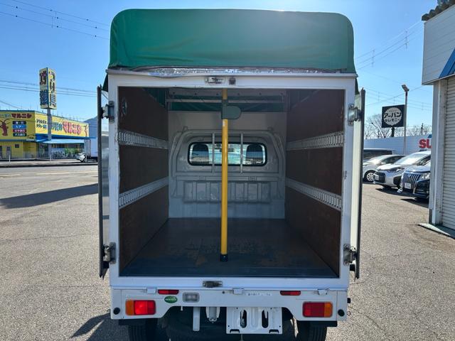 ＮＴ１００クリッパートラック 　宅配仕様・３ＡＴ・社外ナビ・フルセグ・バックカメラ・ＡＢＳ・荷台幌付・ラッシングレール・４枚リーフスプリング・Ｗエアバック・フロアゴムマット・エアコン・パワステ・ヘッドライトレベライザー・スペアタイヤ（55枚目）