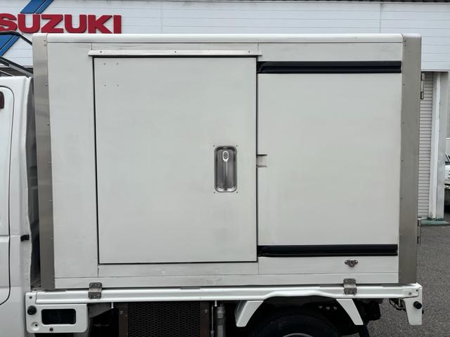 ミニキャブトラック Ｇ　構造変更済・－５℃冷蔵冷凍車・片側スライドドア仕様・２ＷＤ・サーモキング製冷凍機・バックドア左右９０°ストッパー・スペアタイヤ・ＡＣ・ＰＳ・ＰＷ・ドアバイザー・ヘッドライトレベライザー（24枚目）