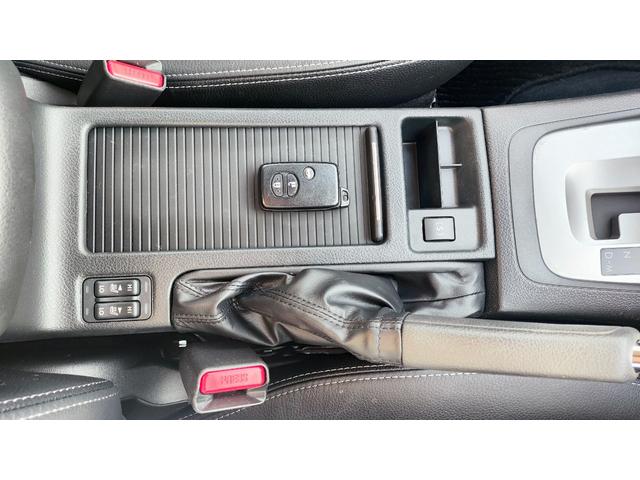 インプレッサスポーツ ２．０ｉ－Ｓアイサイト　ユーザー買取車両・ＨＩＤヘッドライト・フォグライト・純正１７インチアルミホイール・本革パワーシート・フルセグナビ・ドライブレコーダー・ＥＴＣ・バックカメラ・シートヒーター・プッシュスタート・禁煙車（47枚目）