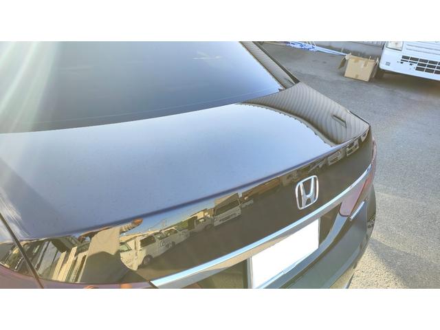 アコードハイブリッド ＥＸ　ユーザー買取車両・禁煙車・黒本革シート・バックカメラ・前席パワーシート・ＬＫＡＳ・ＣＭＢＳ・レーダークルーズコントロール・前席シートヒーター・ビルトインＥＴＣ・前後クリアランスソナー・１８ＡＷ（61枚目）