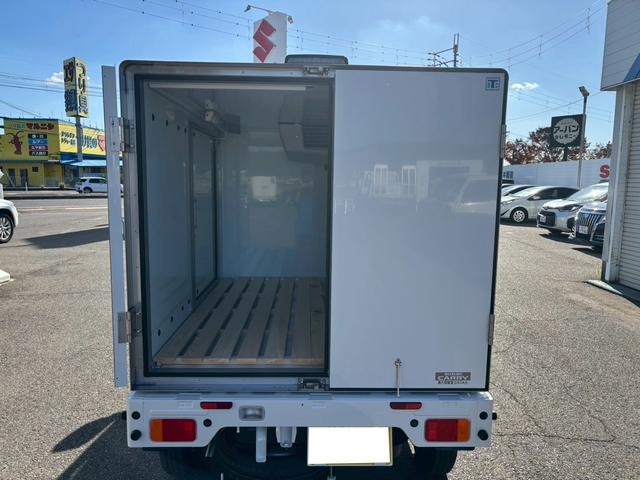 キャリイトラック 冷蔵冷凍車　冷蔵冷凍車・ー５度設定・スズキ純正架装・サーモキング製・１ＷＡＹ・両側スライドドア・４ＡＴ・４ＷＤ・樹脂製スノコ・デュアルカメラブレーキサポート・ＡＣ・ＰＳ・ＰＷ・集中ドアロック・キーレス・４枚リーフ（51枚目）