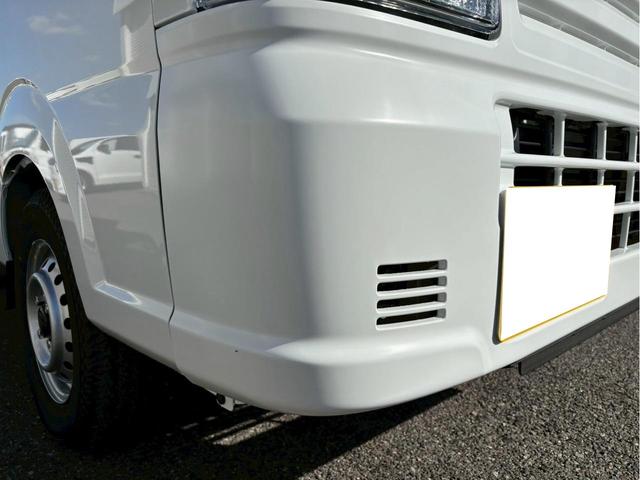 キャリイトラック 　冷蔵冷凍車・ー５度設定・スズキ純正荷箱・サーモキング製・１ＷＡＹ・両側スライドドア・４ＡＴ・２ＷＤ・樹脂製スノコ・デュアルカメラブレーキサポート・ＡＣ・ＰＳ・ＰＷ・集中ドアロック・キーレス・４枚リーフ（18枚目）