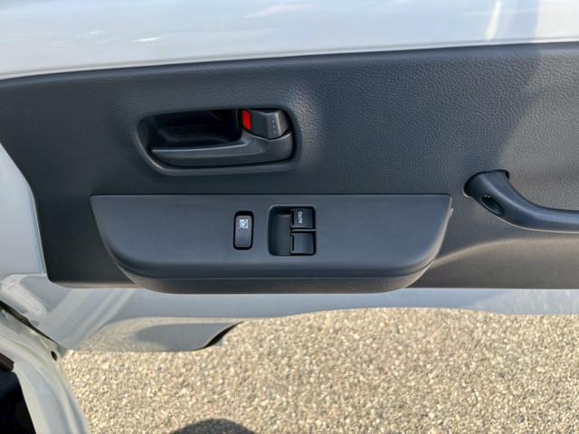 キャリイトラック 　冷蔵冷凍車・ー５度設定・スズキ純正荷箱・サーモキング製・１ＷＡＹ・両側スライドドア・４ＡＴ・２ＷＤ・樹脂製スノコ・デュアルカメラブレーキサポート・ＡＣ・ＰＳ・ＰＷ・集中ドアロック・キーレス・４枚リーフ（70枚目）