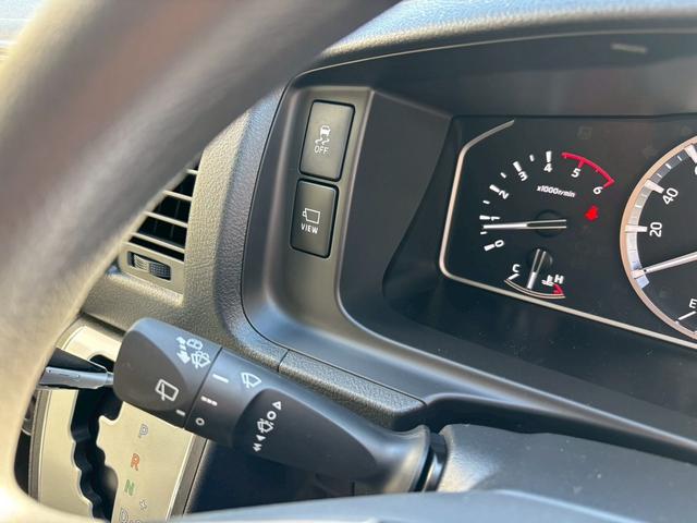 ハイエースバン ＤＸ　ＧＬパッケージ　純正ビルトインＥＴＣ　トヨタセーフティセンス　１ＧＤディーゼルターボエンジン　ステアリングスイッチ　前後同色バンパー　メッキグリル　メッキバックドアガーニッシュ　リヤコンビランプ　ホイールキャップ（66枚目）