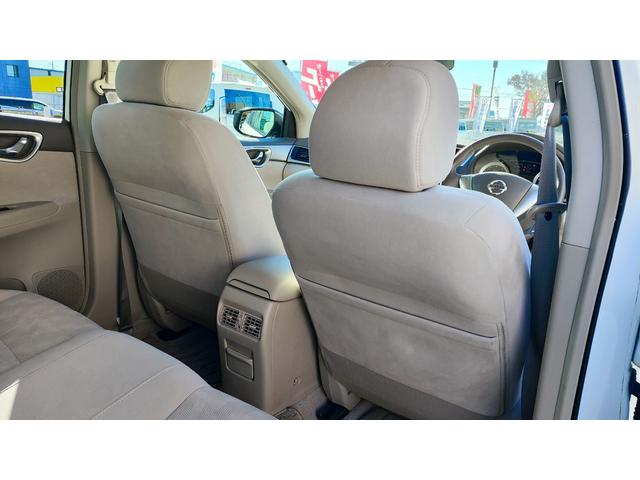 シルフィ Ｘ　ワンオーナー・フォグライト・オートライト・ウィンカードアミラー・プッシュスタート・フルオートエアコン・純正フルセグナビ・バックカメラ・禁煙車（34枚目）