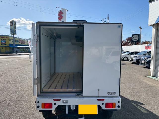キャリイトラック 　冷蔵冷凍車・ー５度設定・スズキ純正架装・サーモキング製・１ＷＡＹ・両側スライドドア・４ＡＴ・４ＷＤ・樹脂製スノコ・デュアルカメラブレーキサポート・ＡＣ・ＰＳ・ＰＷ・集中ドアロック・キーレス・４枚リーフ（51枚目）