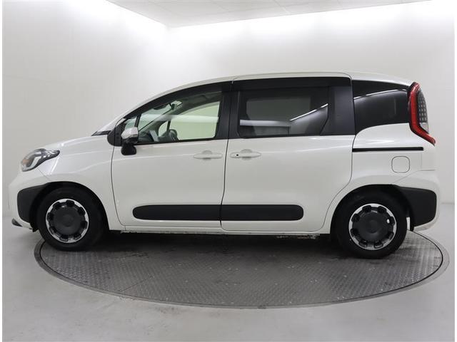 シエンタ ハイブリッドＺ　フルセグ　メモリーナビ　ＤＶＤ再生　ミュージックプレイヤー接続可　バックカメラ　衝突被害軽減システム　ＥＴＣ　ドラレコ　両側電動スライド　ＬＥＤヘッドランプ　ウオークスルー　乗車定員７人　３列シート（5枚目）