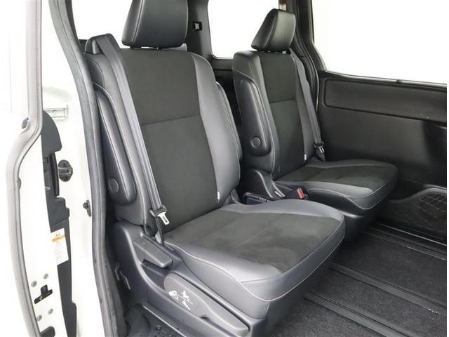 ノア Si ダブルバイビーII フルセグ メモリーナビ DVD再生 ミュージックプレイヤー接続可 バックカメラ 衝突被害軽減システム ETC ドラレコ 両側電動スライド LEDヘッドランプ ウオークスルー 乗車定員7人 3列シート(6枚目)