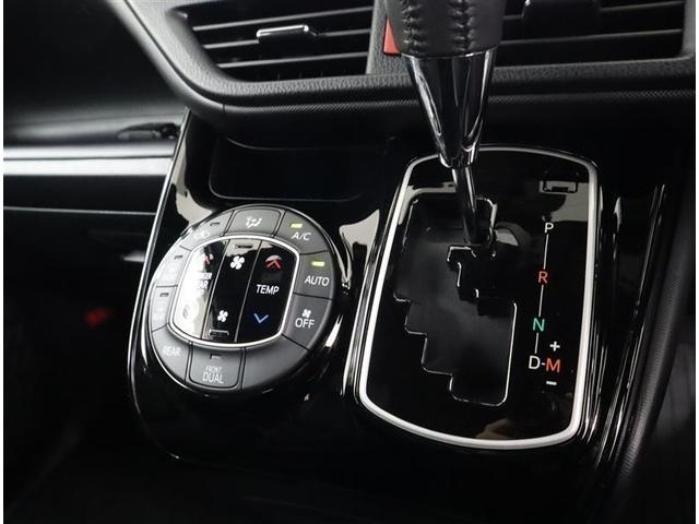 ノア Si ダブルバイビーII フルセグ メモリーナビ DVD再生 ミュージックプレイヤー接続可 バックカメラ 衝突被害軽減システム ETC ドラレコ 両側電動スライド LEDヘッドランプ ウオークスルー 乗車定員7人 3列シート(17枚目)