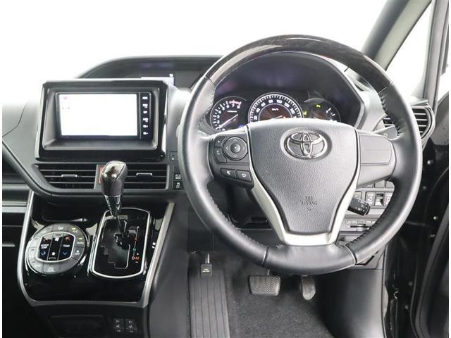 室内のデザインもかっこいいですね！！