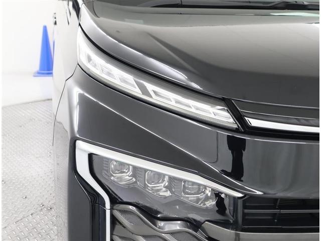 ヴォクシー ハイブリッドＳ－Ｚ　フルセグ　メモリーナビ　ＤＶＤ再生　ミュージックプレイヤー接続可　後席モニター　バックカメラ　衝突被害軽減システム　ＥＴＣ　両側電動スライド　ＬＥＤヘッドランプ　ウオークスルー　乗車定員７人　記録簿（37枚目）