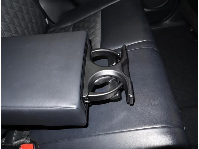 ハリアー プレミアム　アドバンスドパッケージ　サンルーフ　トヨタ純正ナビゲーション　バックモニター　パノラミックビューモニター　パワーバックゲート　衝突被害軽減ブレーキ　パワーシート　トヨタ純正アルミホイール　クルーズコントロール　ＥＴＣ（12枚目）