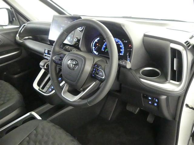 ヴォクシー ハイブリッドS-Z フルセグ メモリーナビ DVD再生 バックカメラ 衝突被害軽減システム ETC 両側電動スライド LEDヘッドランプ 乗車定員7人 3列シート ワンオーナー(28枚目)