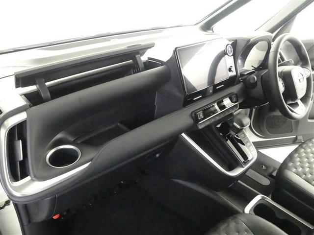 ヴォクシー ハイブリッドS-Z フルセグ メモリーナビ DVD再生 バックカメラ 衝突被害軽減システム ETC 両側電動スライド LEDヘッドランプ 乗車定員7人 3列シート ワンオーナー(29枚目)