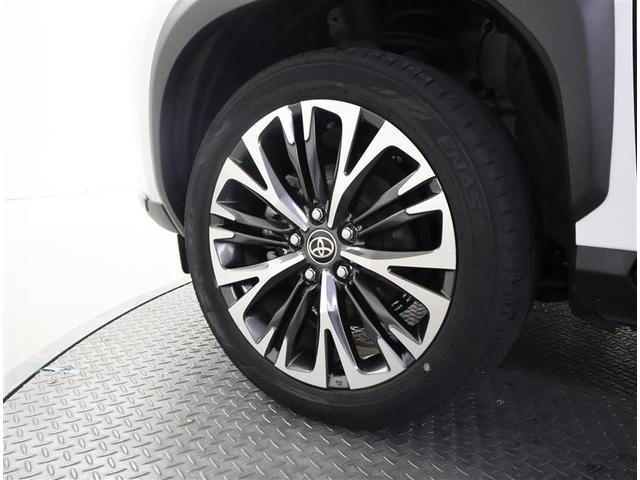 ヤリスクロス ハイブリッドＺ　アドベンチャー　バックカメラ　衝突被害軽減システム　ＥＴＣ　ドラレコ　ＬＥＤヘッドランプ　ワンオーナー（17枚目）