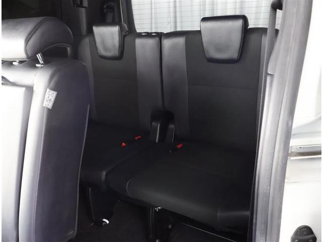 ノア Ｓｉ　ダブルバイビーＩＩＩ　フルセグ　メモリーナビ　ＤＶＤ再生　バックカメラ　衝突被害軽減システム　ＥＴＣ　両側電動スライド　ＬＥＤヘッドランプ　ウオークスルー　乗車定員８人　３列シート　ワンオーナー　フルエアロ（13枚目）