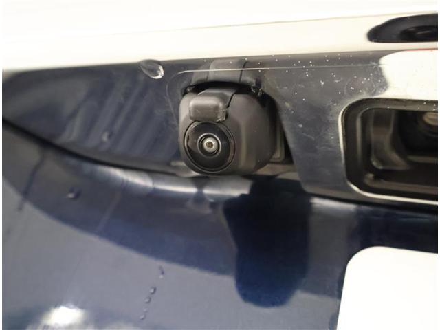 ヴォクシー ハイブリッドＺＳ　煌ＩＩＩ　フルセグ　メモリーナビ　ＤＶＤ再生　後席モニター　バックカメラ　衝突被害軽減システム　ＥＴＣ　ドラレコ　両側電動スライド　ＬＥＤヘッドランプ　乗車定員７人　３列シート　ワンオーナー　フルエアロ（8枚目）