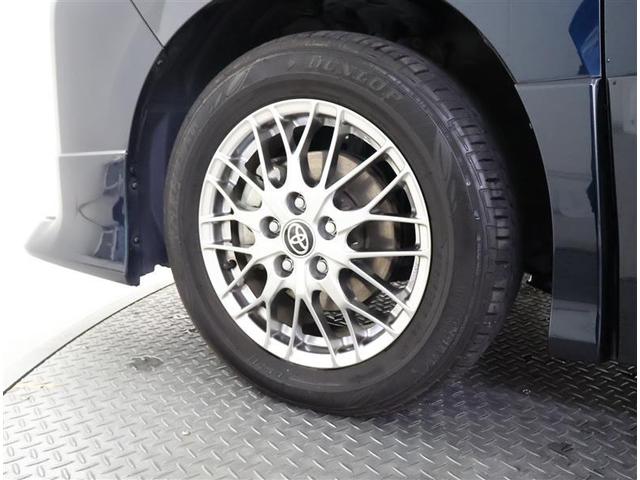 ヴォクシー ハイブリッドＺＳ　煌ＩＩＩ　フルセグ　メモリーナビ　ＤＶＤ再生　後席モニター　バックカメラ　衝突被害軽減システム　ＥＴＣ　ドラレコ　両側電動スライド　ＬＥＤヘッドランプ　乗車定員７人　３列シート　ワンオーナー　フルエアロ（17枚目）