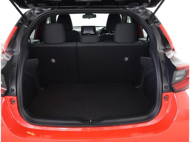 ヤリス ハイブリッドＺ　メモリーナビ　バックカメラ　衝突被害軽減システム　ＥＴＣ　ＬＥＤヘッドランプ　ワンオーナー（12枚目）