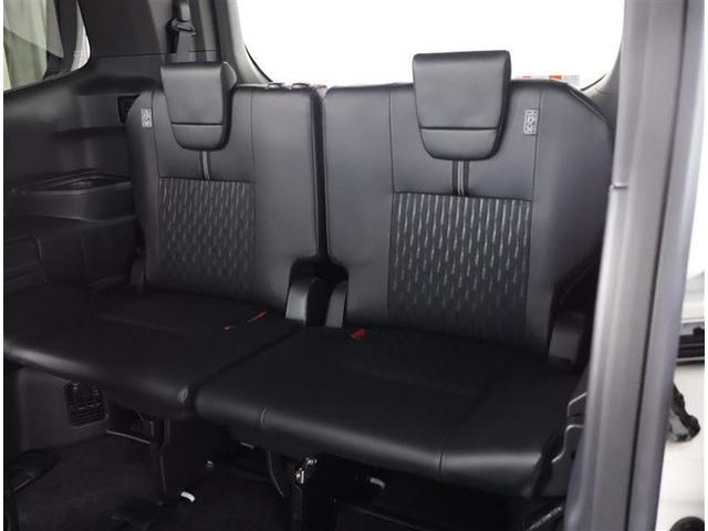 ノア ハイブリッドＳ－Ｚ　フルセグ　メモリーナビ　ＤＶＤ再生　後席モニター　バックカメラ　衝突被害軽減システム　ＥＴＣ　両側電動スライド　ＬＥＤヘッドランプ　乗車定員７人　３列シート　ワンオーナー（14枚目）