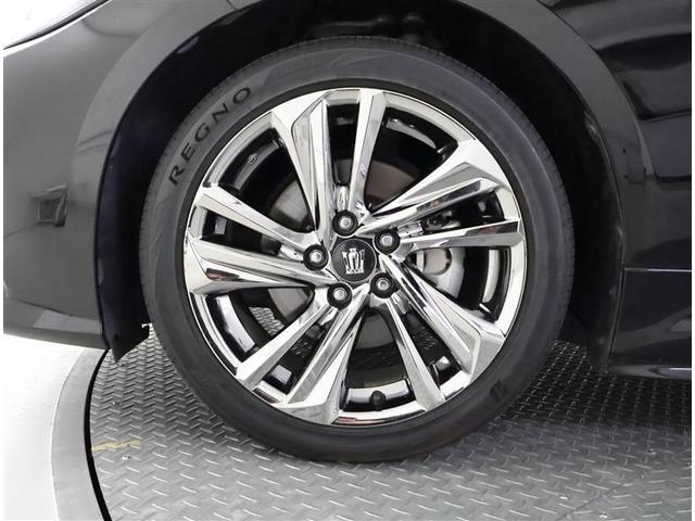 �X�|�[�e�B�Ȉ�ۂ�^���鏃���z�C�[���ł��B�ǂ��܂ł������Ă��������Ȃ�悤�ȃf�U�C���ł��ˁ�