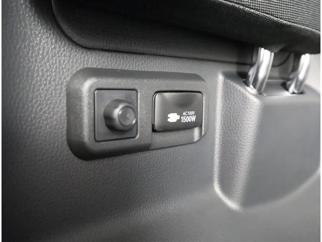 ヴォクシー ハイブリッドＳ－Ｚ　フルセグ　メモリーナビ　ＤＶＤ再生　バックカメラ　衝突被害軽減システム　ＥＴＣ　両側電動スライド　ＬＥＤヘッドランプ　乗車定員７人　３列シート　ワンオーナー（22枚目）