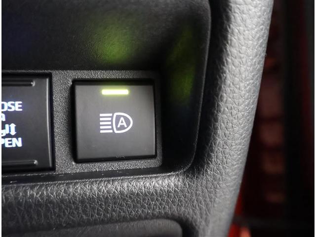 �I�[�g�}�`�b�N�n�C�r�[���Ƃ́A��s�Ԃ�Ό��Ԃ̃��C�g��F�����A�n�C�r�[���ƃ��[�r�[���������Ő؂�ւ���@�\�ł��B�铹�̎��E���m�ۂ��܂��B�ڍׂ͔̔��X�X�^�b�t�܂ł������˂��������B