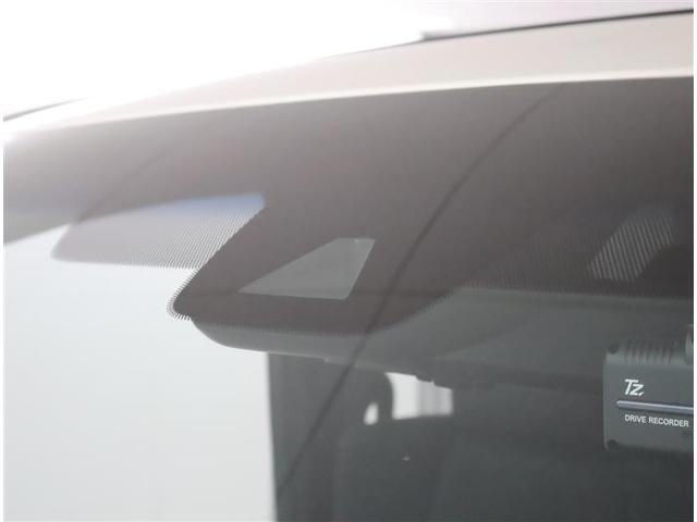 アルファード ２．５Ｓ　タイプゴールド　サンルーフ　メモリーナビ　ＤＶＤ再生　バックカメラ　衝突被害軽減システム　ＥＴＣ　ドラレコ　両側電動スライド　ＬＥＤヘッドランプ　乗車定員７人　３列シート　ワンオーナー（10枚目）