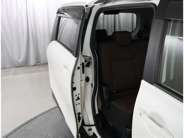 シエンタ ハイブリッドＧ　フルセグ　メモリーナビ　ＤＶＤ再生　バックカメラ　衝突被害軽減システム　ＥＴＣ　ドラレコ　両側電動スライド　ＬＥＤヘッドランプ　乗車定員７人　３列シート　ワンオーナー（12枚目）