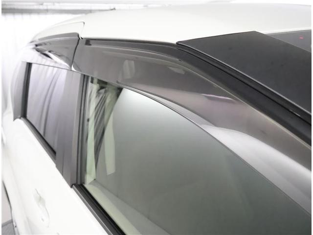 シエンタ ハイブリッドＧ　フルセグ　メモリーナビ　ＤＶＤ再生　バックカメラ　衝突被害軽減システム　ＥＴＣ　ドラレコ　両側電動スライド　ＬＥＤヘッドランプ　乗車定員７人　３列シート　ワンオーナー（30枚目）