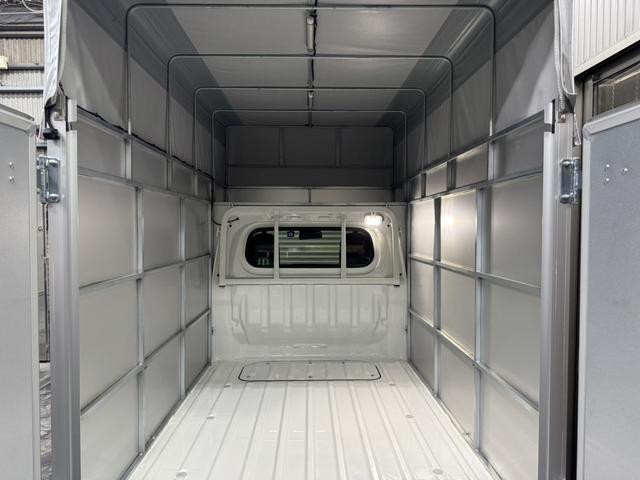 荷室キズ等々有り！使用感等々は現車確認をお願い致します。