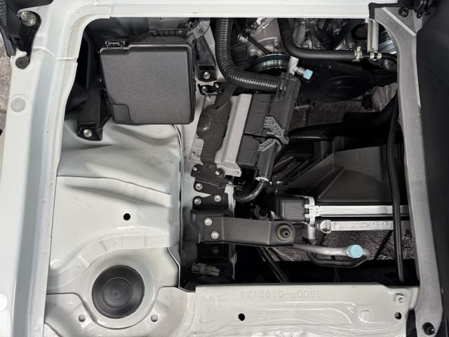 エンジンルーム公開！